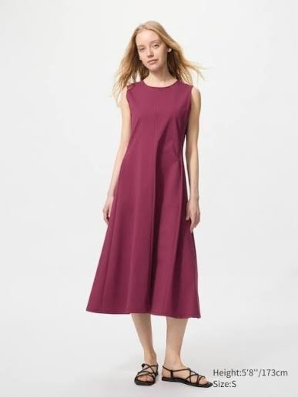 Uniqlo Ultra Stretch Dress Plum
Flared Midi Dress